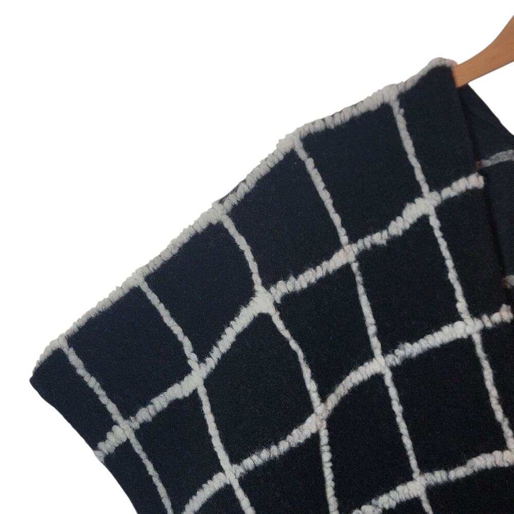 Iperico Black White Windowpane Check Wool Poncho One Size Italy Classic Cozy - Picture 5 of 11